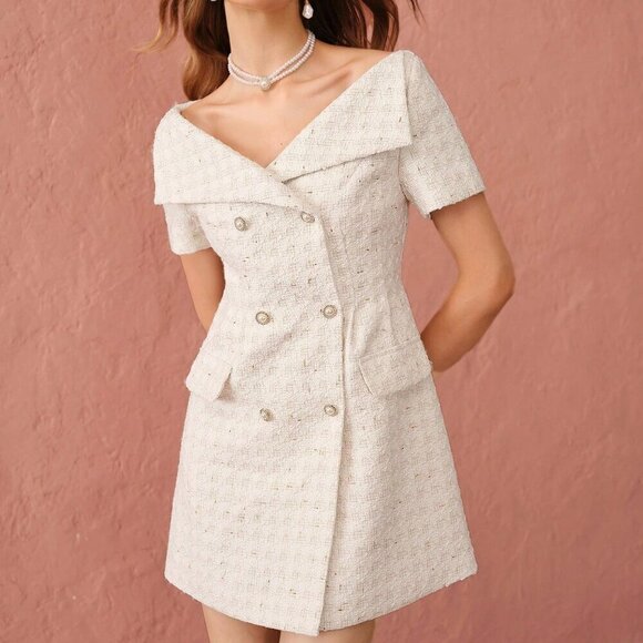 White Elegant Women's Autumn Romantic Apricot Exquisite Pearl Buttons Dress - Picture 3 of 8